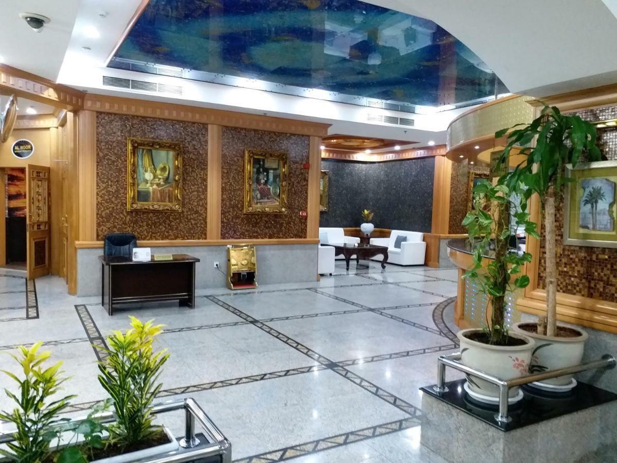 Taj Plaza Hotel Манама Экстерьер фото