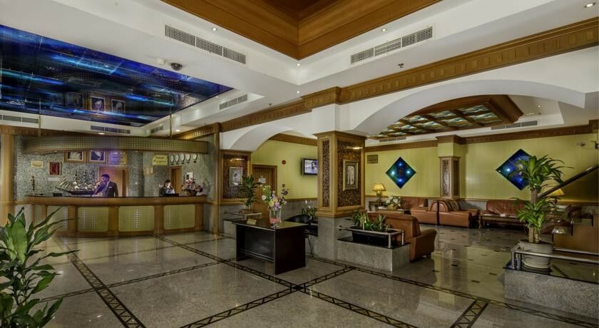 Taj Plaza Hotel Манама Экстерьер фото
